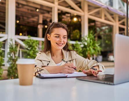 Girl learning new about GSSSB Senior Clerk & Sub Accountant course