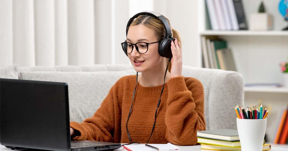 Girl studying Tally Prime at home